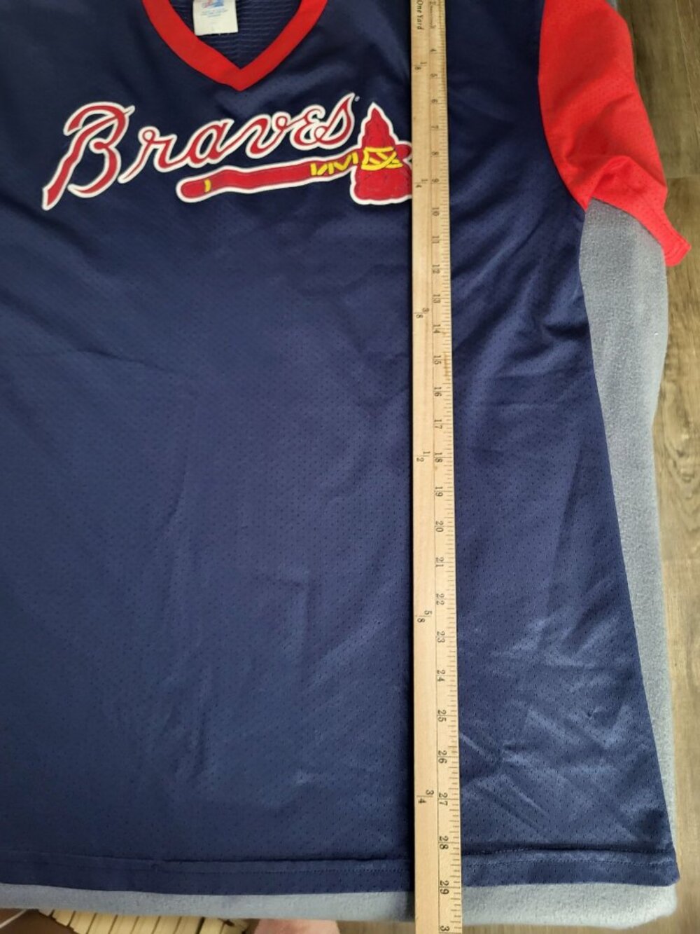 MLB ATLANTA BRAVES MAJESTIC BASEBALL SHIRT V Neck Men's SZ LG Made in USA - Picture 8 of 8